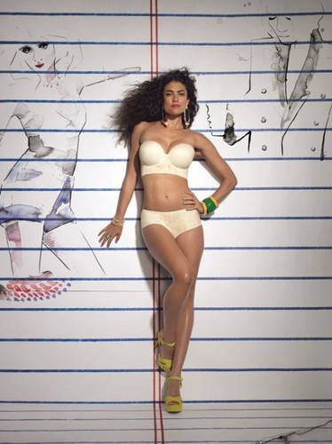 Modna bielizna ślubna na sezon wiosna/lato 2013