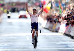 MŚ w kolarstwie. Mathieu van der Poel wygrał wyścig elity