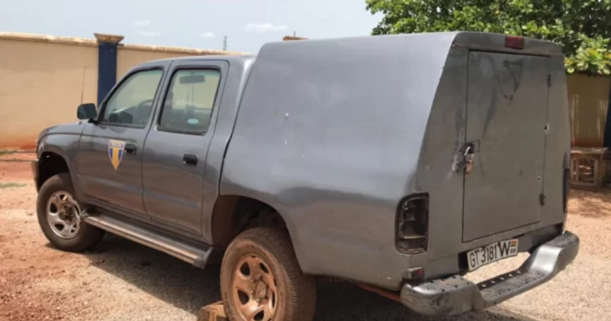 3 soldiers, 3 civilians face trial for alleged bullion van robbery - Vimarsana News