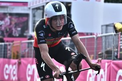 Evenepoel wygrał dziewiąty etap Giro d'Italia i odzyskał pozycję lidera