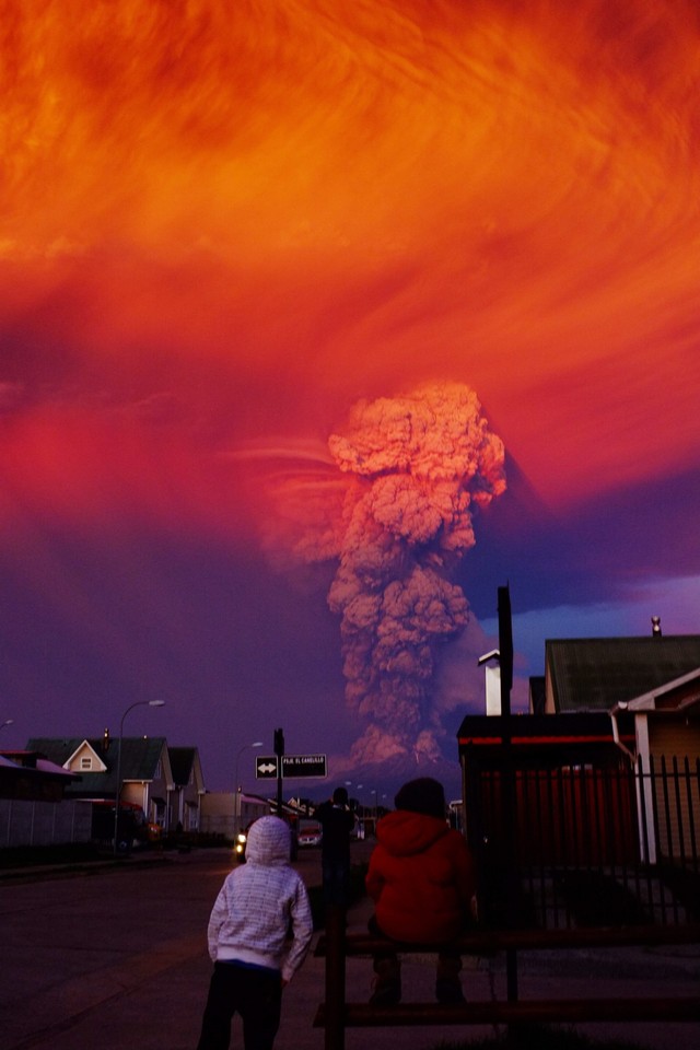 CHILE VOLCANO (Eruption of Chilean Calbuco volcano)