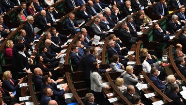 Sejm uchwalił nowelę ustaw sądowych autorstwa PiS