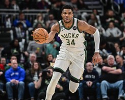50 punktów Antetokounmpo, niespodzianka w Charlotte