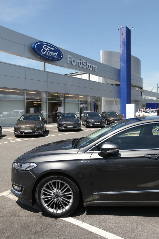 FordStore