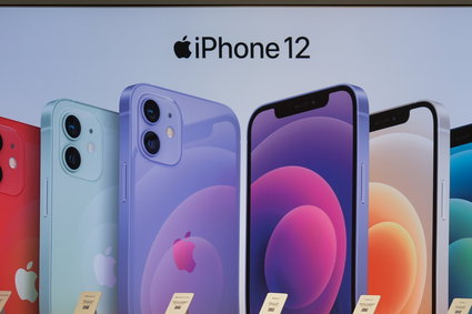 iPhone 12 wycofany z Francji. Jak odpowie firma?