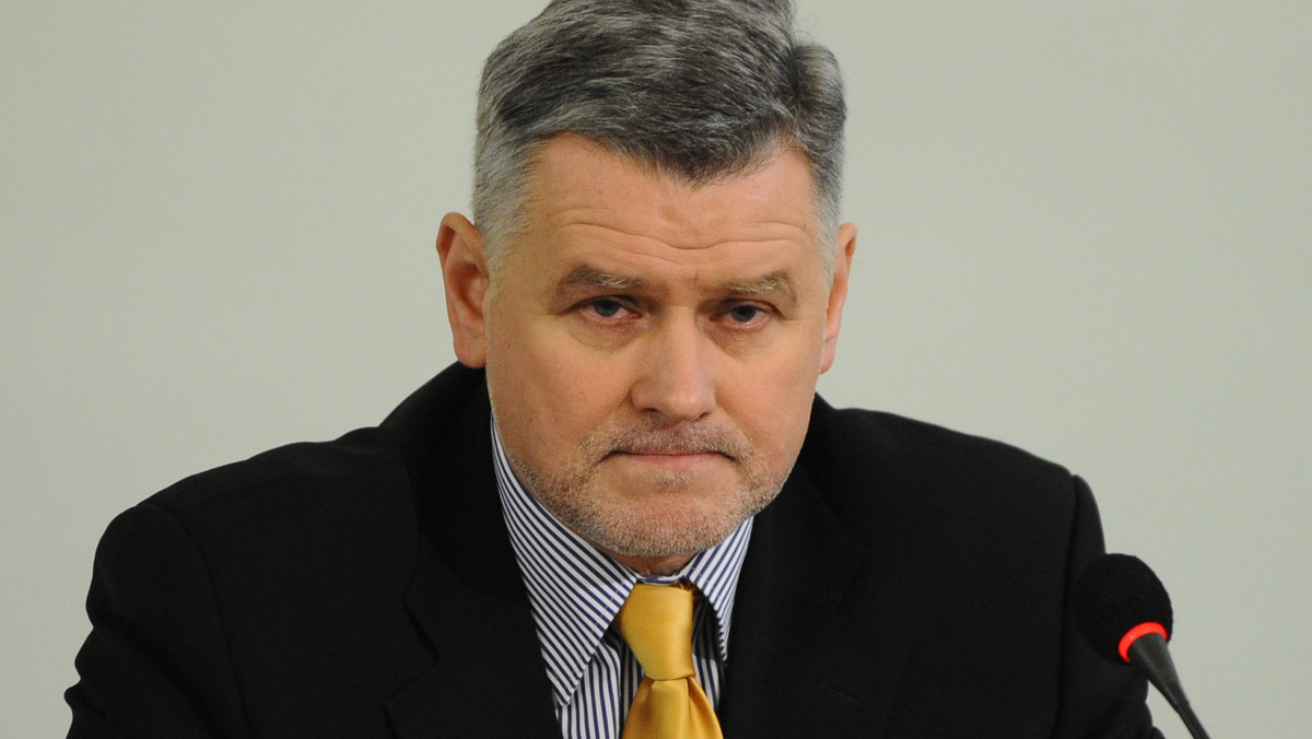 Były wiceminister spraw wewnętrznych i administracji Zbigniew Sobotka stawił się w poniedziałek ponownie w Sądzie Rejonowym w Kielcach jako świadek na procesie byłego szefa policji gen. Antoniego Kowalczyka.