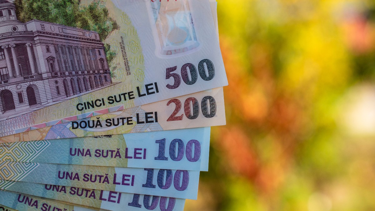 Piața pensiilor Pilon III: De ce merg marii jucători la Palatul Victoria pentru deduceri fiscale mai mari
