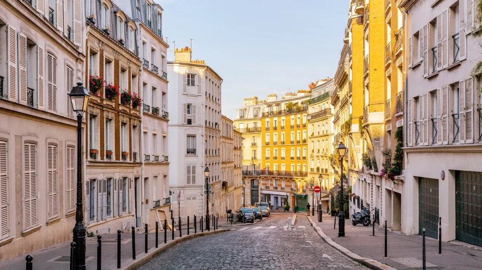 Ulice Montmartre w Paryżu, fot. Getty Images