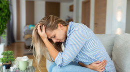 Co oznacza ból żołądka i pleców? Lekarka wymienia przyczyny