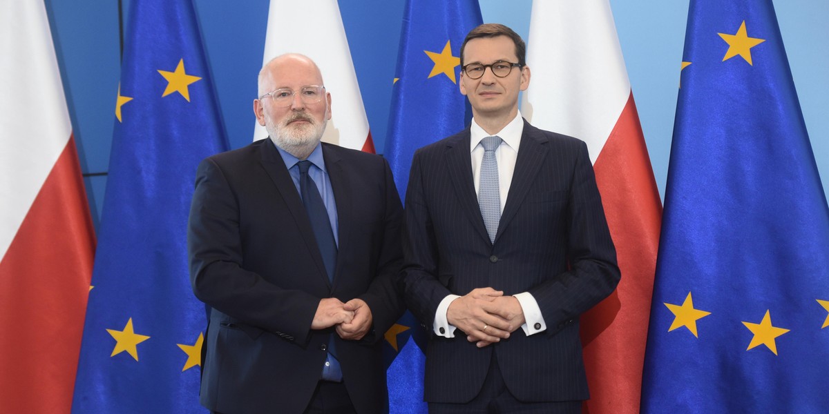 Frans Timmermans i Mateusz Morawiecki