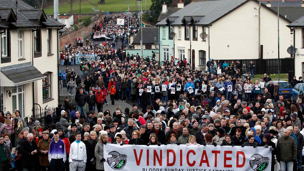 Wczoraj, w 39 rocznicę masakry irlandzkich demonstrantów podczas Krwawej Niedzieli, odbyła się prawdopodobnie ostatnia manifestacja domagających się rehabilitacji pomordowanych 30 stycznia 1972 roku - pisze na swych stronach "Irish Independent".