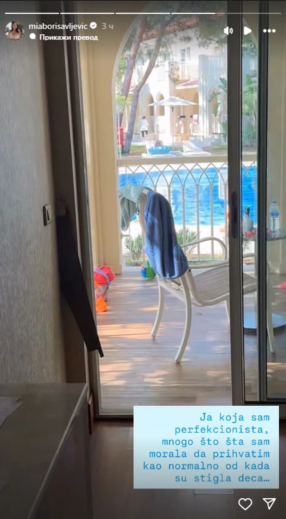 Mia Borisavljević se iznervirala zbog nereda u hotelskoj sobi