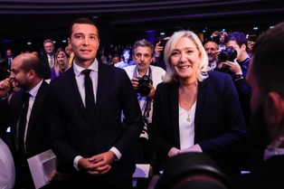 Jordan Bardella nowym szefem Zjednoczenia Narodowego. Marine Le Pen zachowa kontrolę
