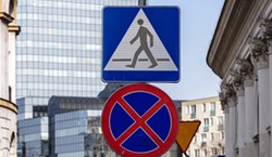 Czy znak zakazu obowiązuje od miejsca jego ustawienia?