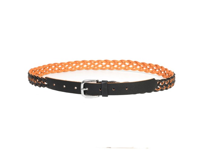 Absolutny must have sezonu: pasek! Modele z oferty marki STEREOSTORE