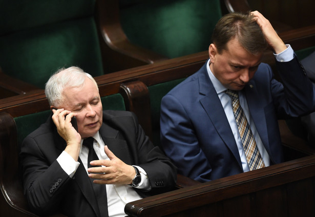 Jarosław Kaczyński odejdzie po przegranych wyborach? "Stek bzdur i kłamstw"