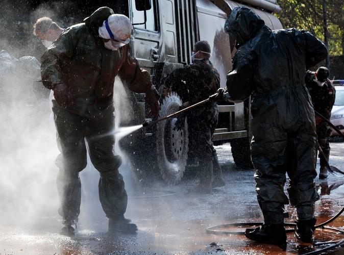 Czerwony szlam zalewa Węgry