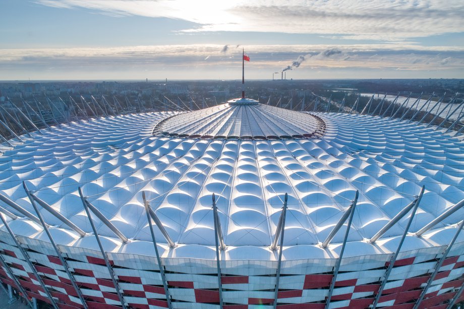 Stadion Narodowy kosztował 1,9 mld zł. Od kilku lat wychodzi na plus.