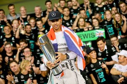 Lewis Hamilton najszybszy w Grand Prix Abu Zabi. Brytyjczyk mistrzem świata Formuły 1!