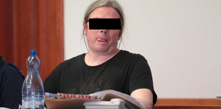 Zagadkowa zbrodnia w Gorzowie. Wstrząsające zeznania Rutkowskiego. Oskarżony tylko się uśmiechał