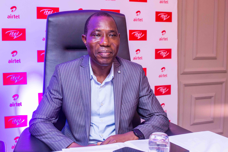Ismail Adeshina, Airtel’s Marketing Director at the itel – Airtel Press Briefing.