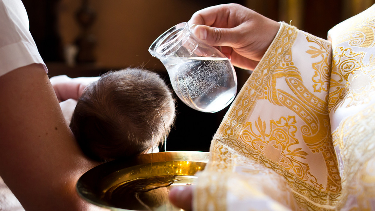 Sycylia. Kościół zakazuje przydzielania rodziców chrzestnych