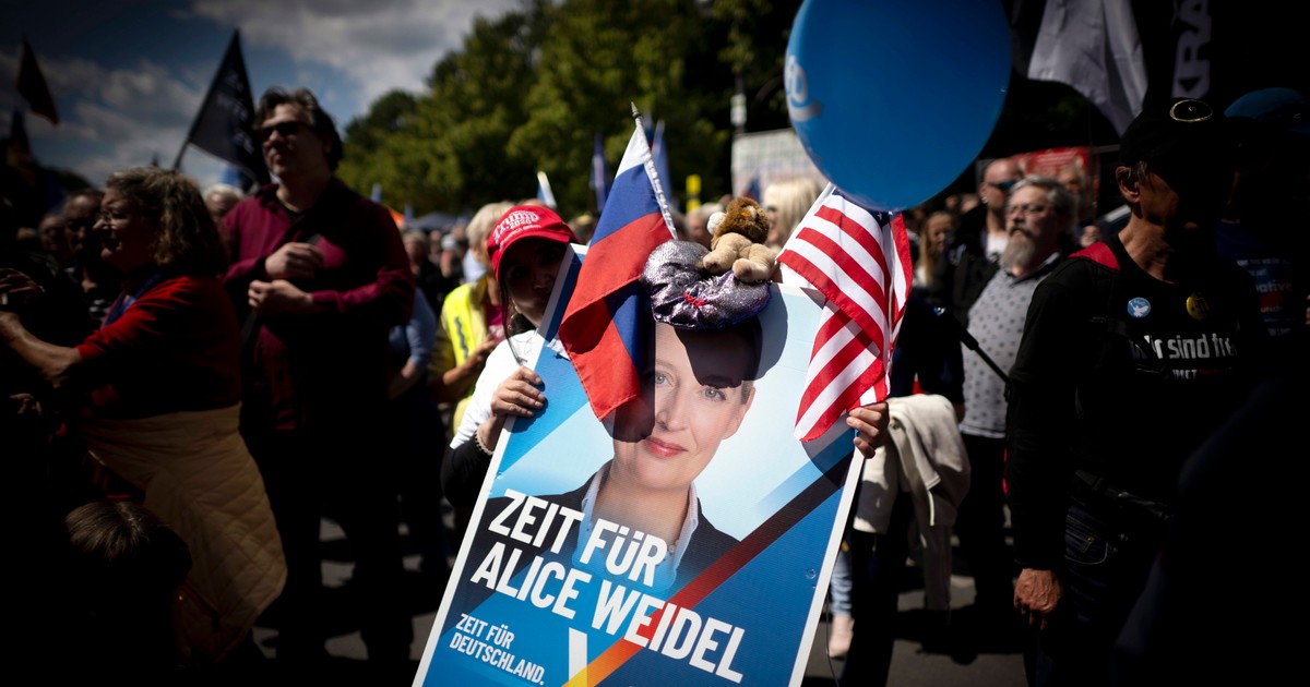 Kluczowe wybory w Niemczech. "Jeśli wygrają, będą nękać Polskę jak Trump Grenlandię"