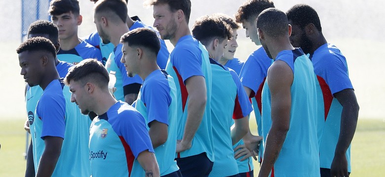 De Jong odejdzie z Barcelony. Co to oznacza dla Lewandowskiego?