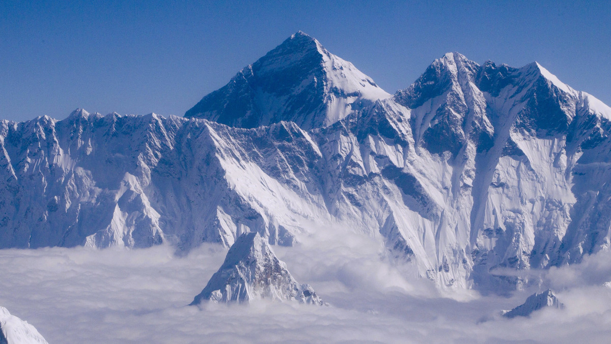 Najwyższa góra świata zmierzona ponownie. Mount Everest wyższy o prawie metr