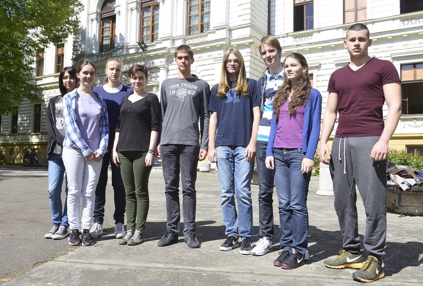 Đaci najuspešnijeg razreda stalno su na takmičenjima