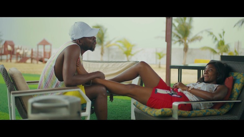 Adekunle Gold and Simi share 'Promise' video [Youtube/AdekunleGold] 