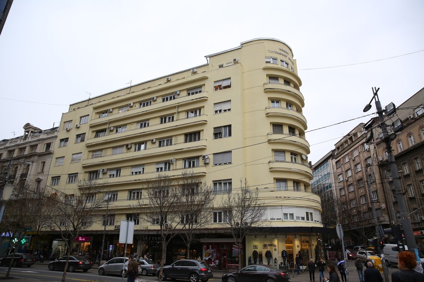 Zgrada u kojoj su živeli Desanka Maksimović i Branko Ćopić