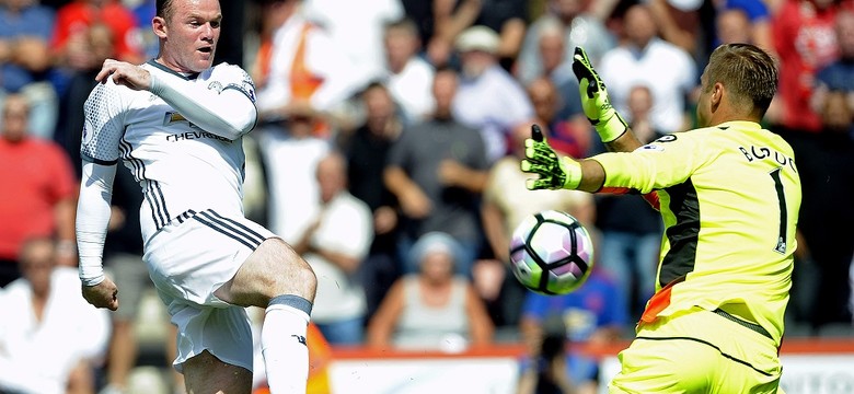 Liga angielska: Ibrahimovic w debiucie trafił do siatki Boruca. WIDEO