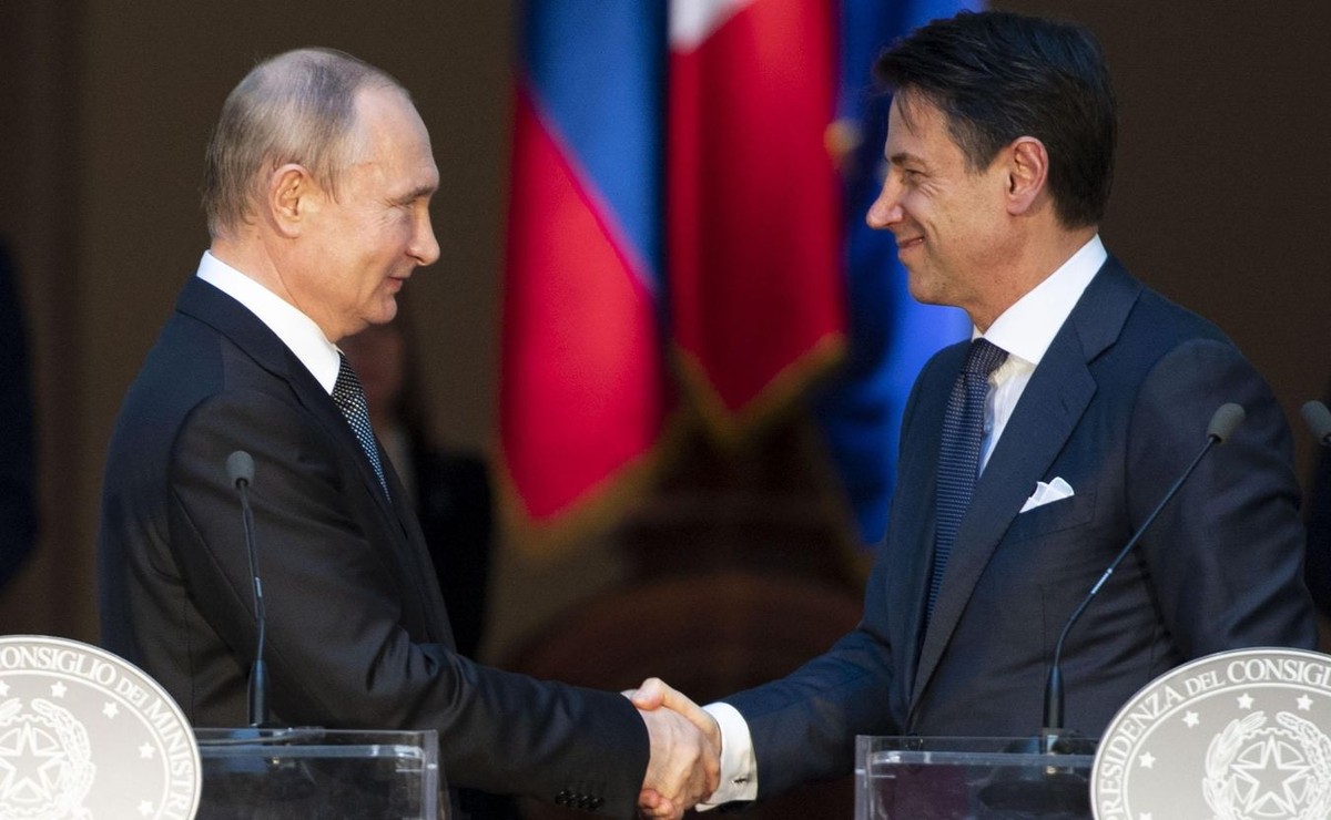 Władimir Putin i Giuseppe Conte