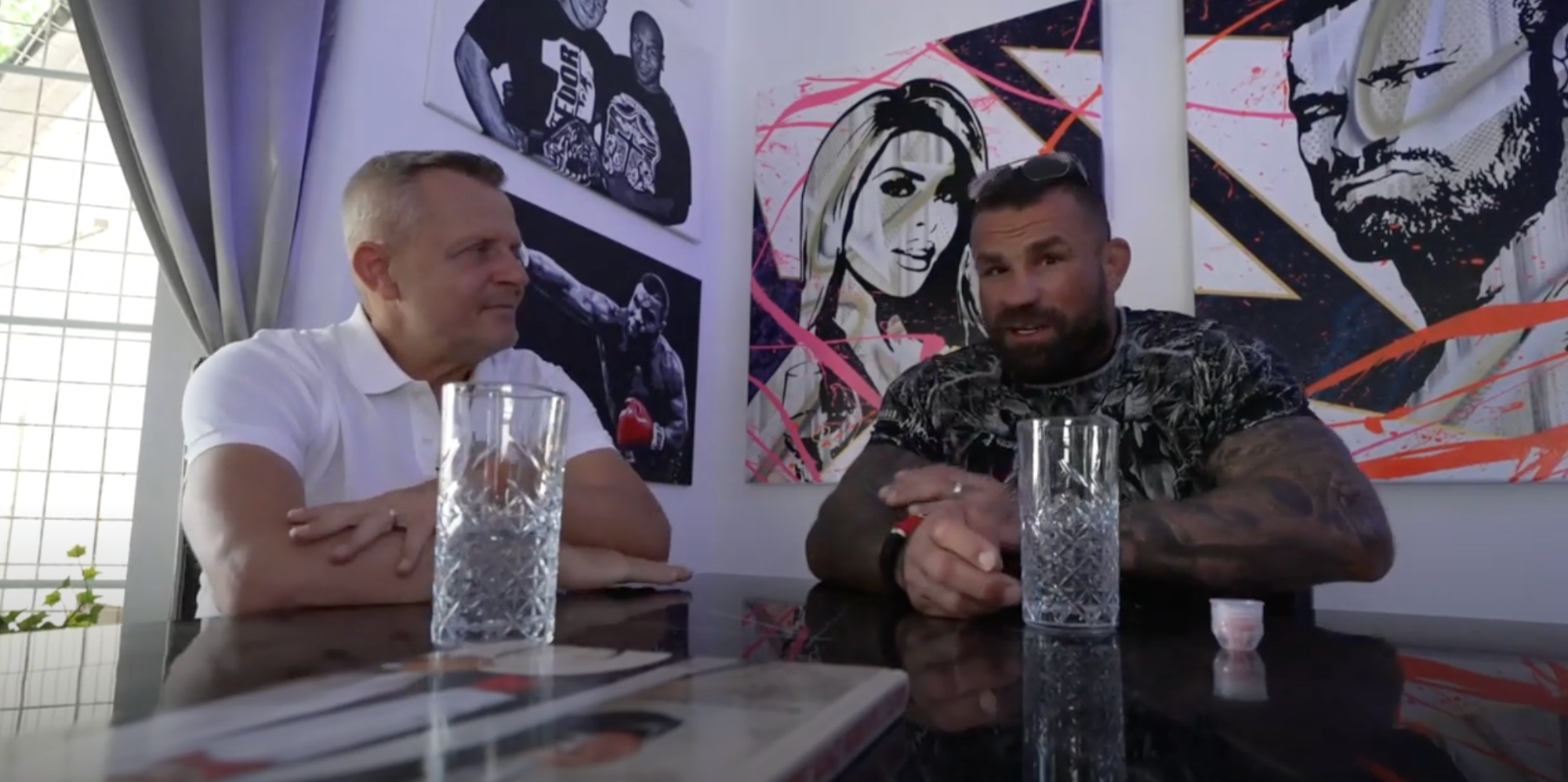 Šou TV JOJ V siedmom nebi - Vilo Rozboril a Karlos Vémola.