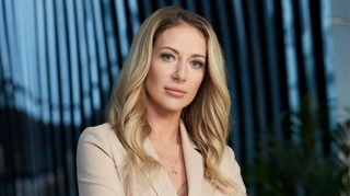 Szklany sufit jeszcze się trzyma,  ale kobiety coraz chętniej wchodzą  do świata nowych technologii