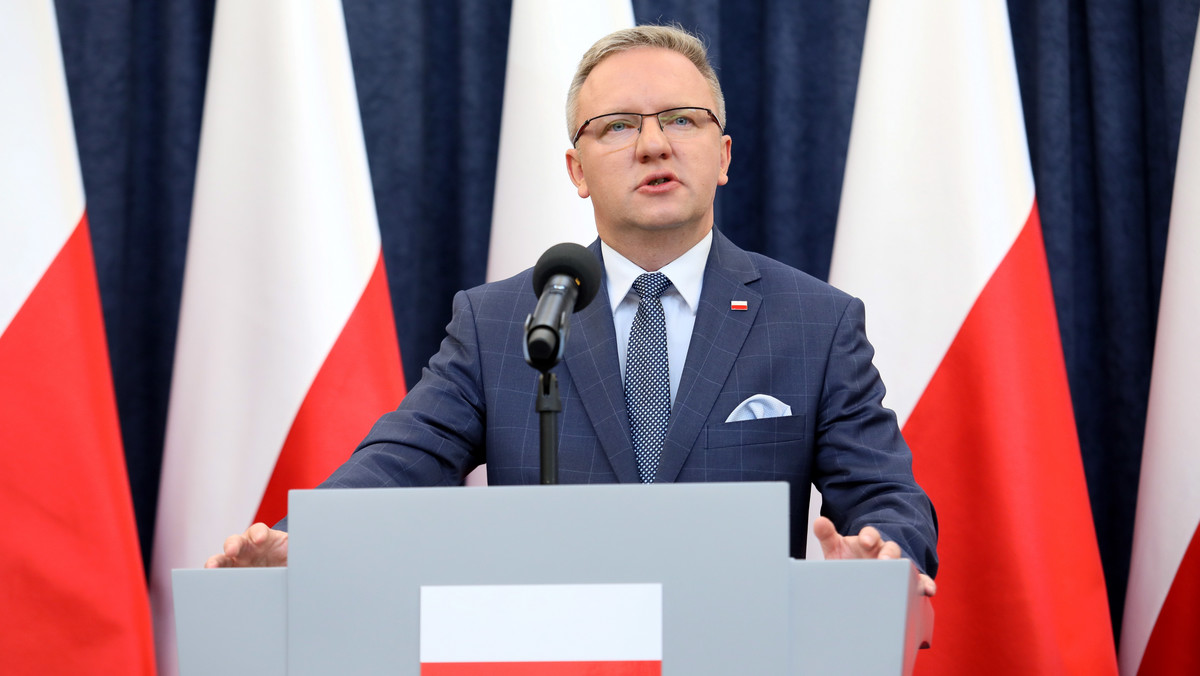 - Prezydent Andrzej Duda przedstawił opinię o postulatach osób protestujących w Sejmie, jest w stałym kontakcie z rządem i czeka na rozwiązanie problemów osób niepełnosprawnych zgodnie z tym, jaką wyraził opinię - powiedział szef gabinetu prezydenta Krzysztof Szczerski.