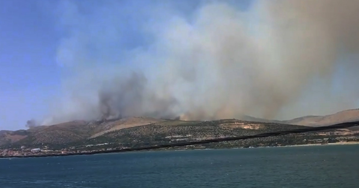 Pożar w Chorwacji. Zdjęcia i nagrania z miejscowości Trogir
