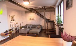 'Kiedyś mieszkał tu Marek Hłasko'. Jak się urządził Leszek Stanek?