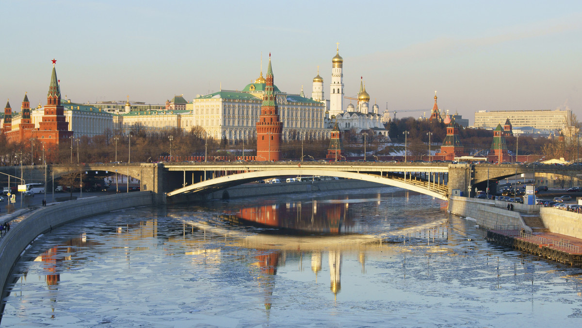 Temperatura w Moskwie wyniosła w środę 3,5 st. Celsjusza. To rekord ciepła w dniu 25 grudnia w rosyjskiej stolicy, która zazwyczaj pod koniec roku pokryta jest śniegiem - ogłosiły służby meteorologiczne.