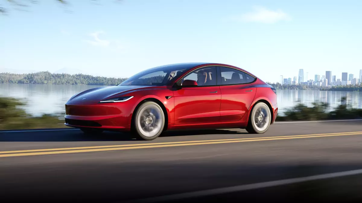 Tesla Model 3 lifting 2023