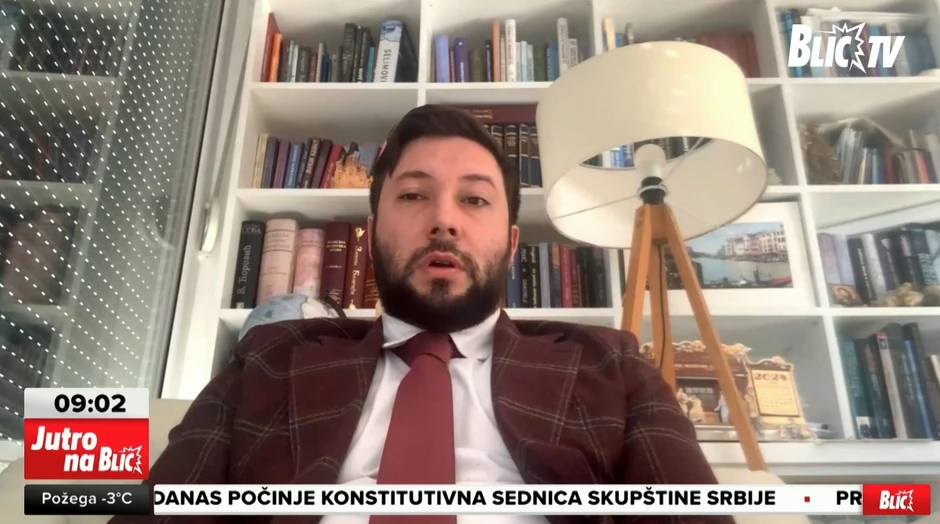 Advokat Stefan Stefanović