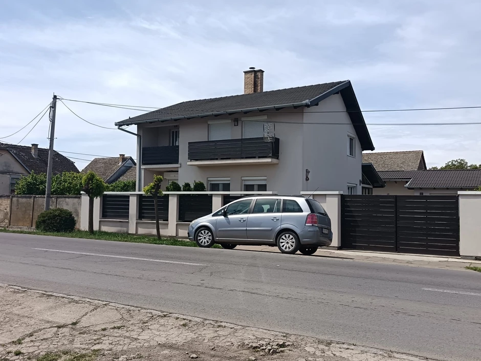 Mesto ubistva u Staparu