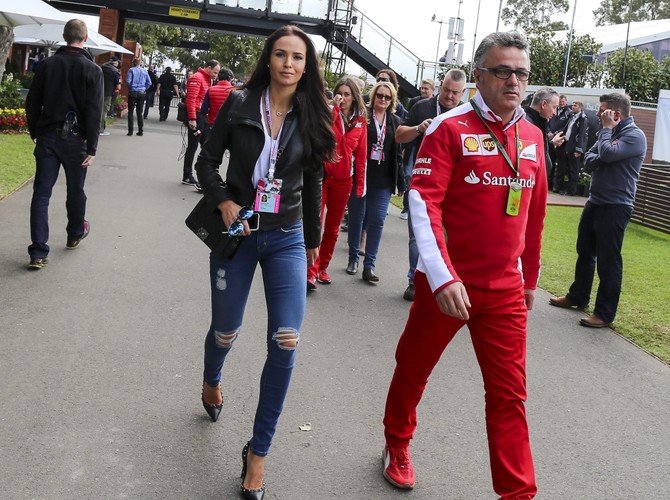 Kimi Raikkonen lubi szybkie auta i piękne kobiety