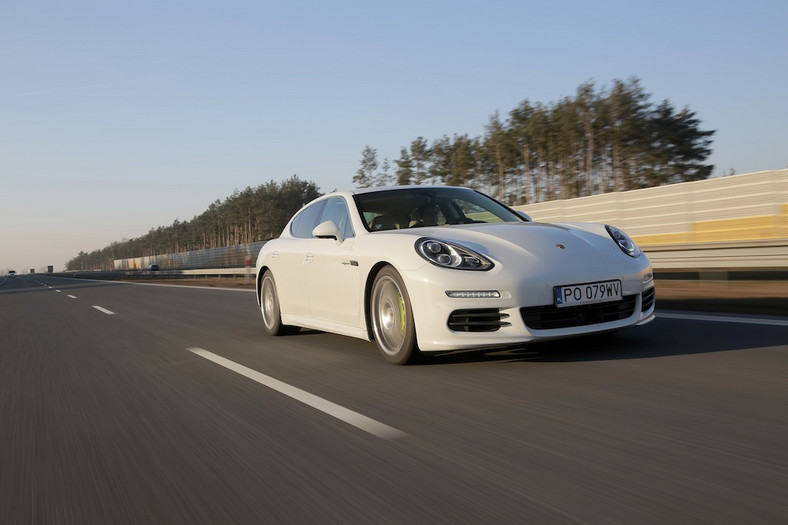 Hybrydowe Porsche Panamera