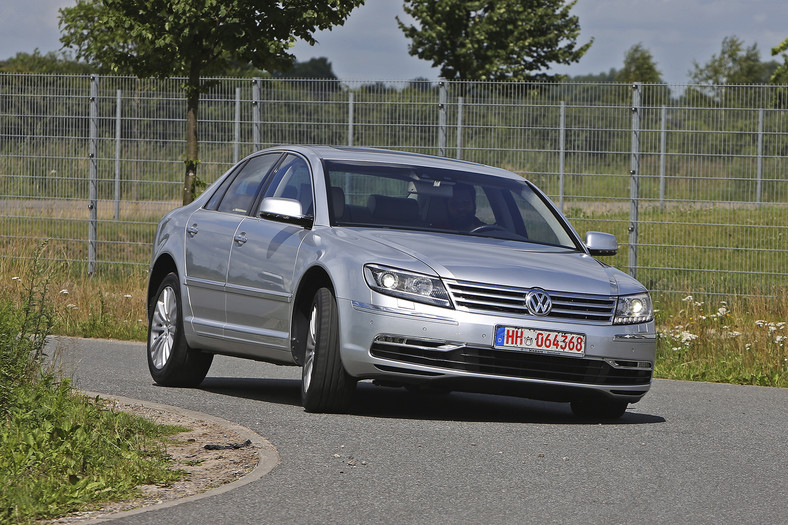 Volkswagen Phaeton 5.0 TDI - cena 19 000 zł