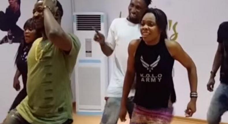 Kaffy and MC Galaxy dancing to Komolop cholop