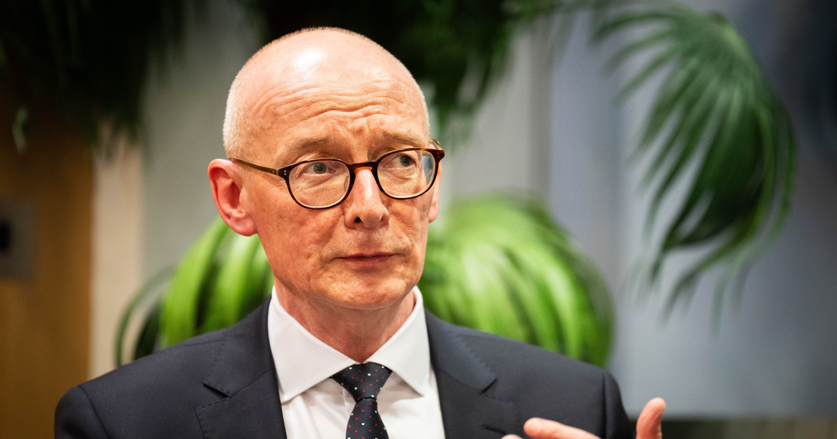 Over £800 a month for killers in hospitals - UK to close benefits loophole