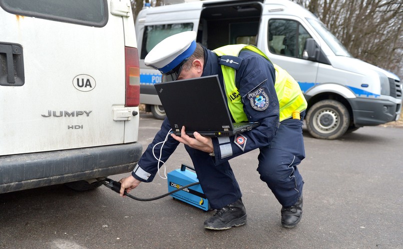 Brak urządzenia nie oznacza bezradności policjanta