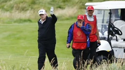 trump: usa i ue osiągnęły porozumienie handlowe obejmujące 15-procento